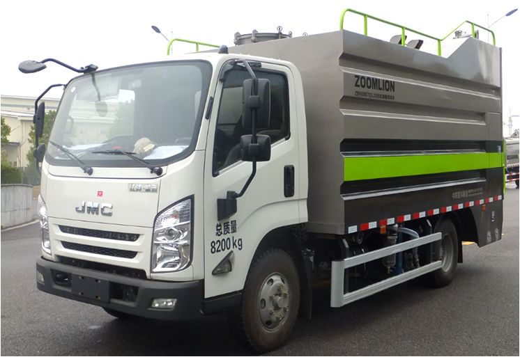 垃圾桶有了“洗澡房”，去污消毒更健康