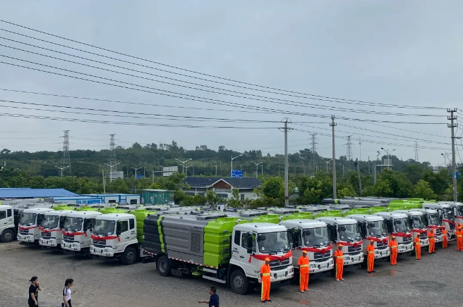 15天！盈峰環(huán)境快速響應(yīng)客戶需求，順利交付約3000萬元環(huán)衛(wèi)裝備